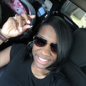 Meet your Posher, Shamika